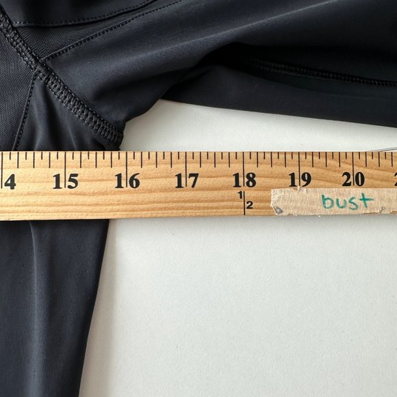 Lorna Jane Jacket Womens Small Black Fitted Full Zip Athleisure Work Out Solid - Picture 6 of 8